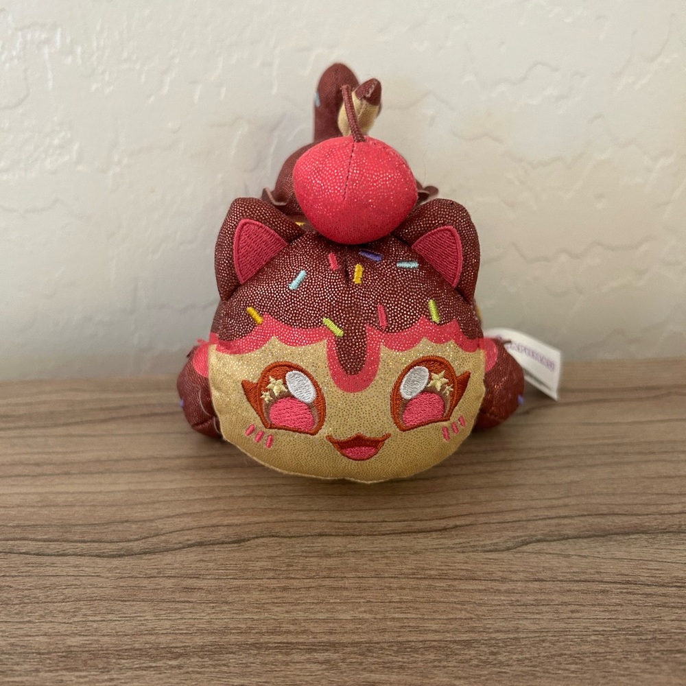 Mee Meows sundae cat plush